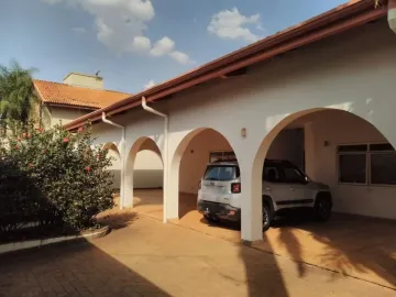 Alugar Casa / Padrão em Ribeirão Preto. apenas R$ 1.200.000,00