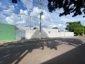 Terreno murado, Bairro Jardim Paulistano, (Zona Leste), Ribeirão Preto SP.