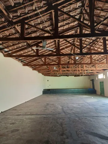 Cravinhos Santa Cecilia Salao Locacao R$ 3.500,00 