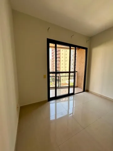 Apartamento padrão, bairro Centro, Zona Central em Ribeirão Preto/SP;