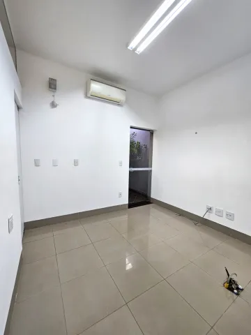 imagem 3 - Sala comercial, bairro Jardim Sumaré, Zona Sul, em Ribeirão Preto/SP. imagem 3 - Sala comercial, bairro Jardim Sumaré, Zona Sul, em Ribeirão Preto/SP.